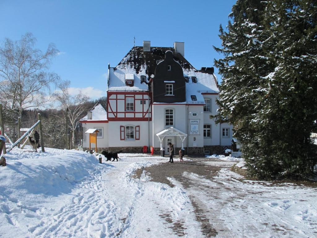 Waldhotel Forsthaus Remstecken โคเบลนซ์ ภายนอก รูปภาพ