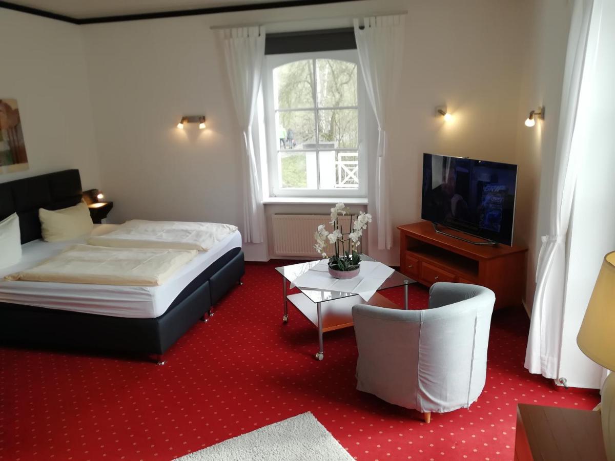 Waldhotel Forsthaus Remstecken โคเบลนซ์ ภายนอก รูปภาพ