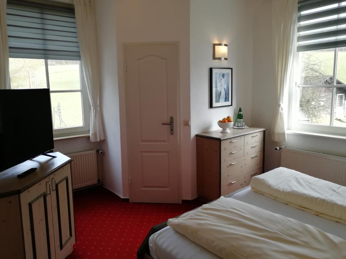 Waldhotel Forsthaus Remstecken โคเบลนซ์ ภายนอก รูปภาพ